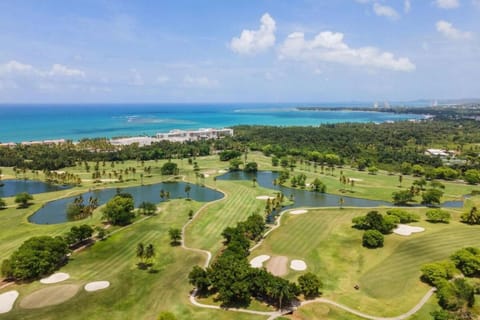 Natural landscape, Golfcourse, Lake view