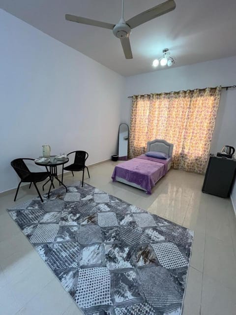 Bed, Photo of the whole room, Seating area, Dining area, Bedroom, internet, minibar, air conditioner
