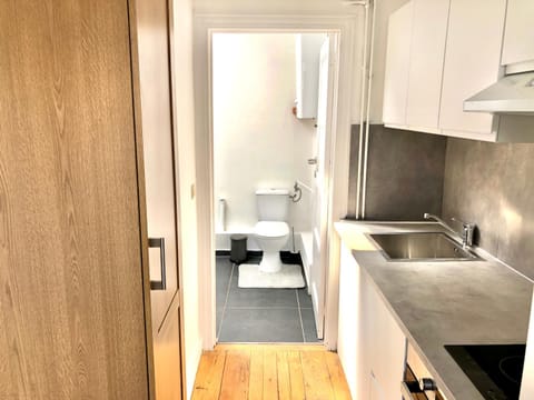 Beautiful & Charming studio EU DISTRICT Apartment in Ixelles