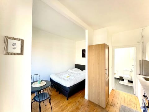 Beautiful & Charming studio EU DISTRICT Apartment in Ixelles