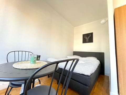 Beautiful & Charming studio EU DISTRICT Apartment in Ixelles