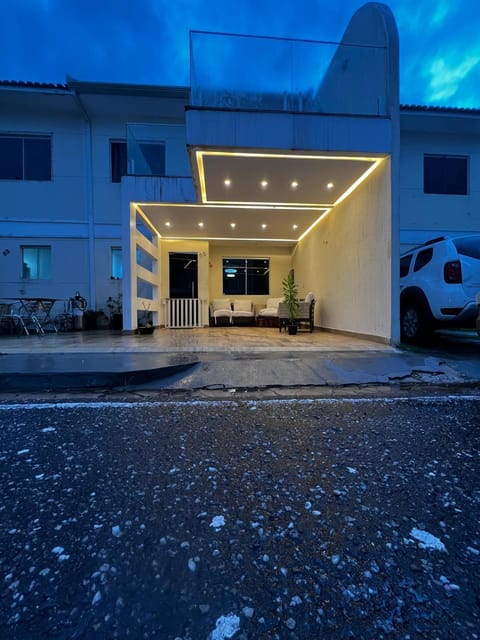 Facade/entrance, Parking