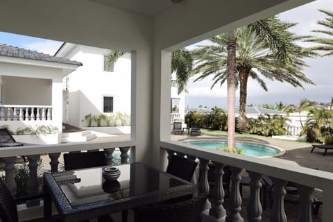 Day, Garden, View (from property/room), Balcony/Terrace, Dining area, Sea view, Swimming pool