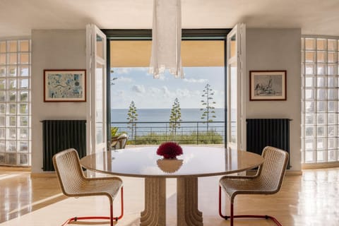 Natural landscape, Bird's eye view, View (from property/room), Living room, Seating area, Dining area, Sea view