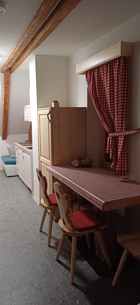 HIŠA MARGIT, Studio APARTMA Apartment in Friuli-Venezia Giulia