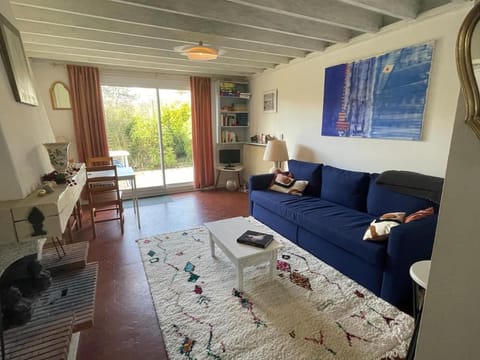 Cottage with Garden 5mn Beach House in Cabourg