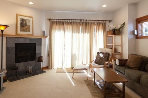 Venturi 30 day minimum House in Hood River