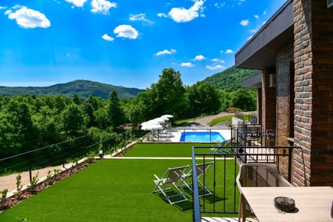 Natural landscape, Garden, Balcony/Terrace, Garden view, Pool view, Swimming pool