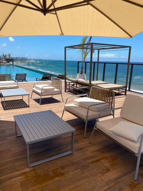 Sea view, sunbed