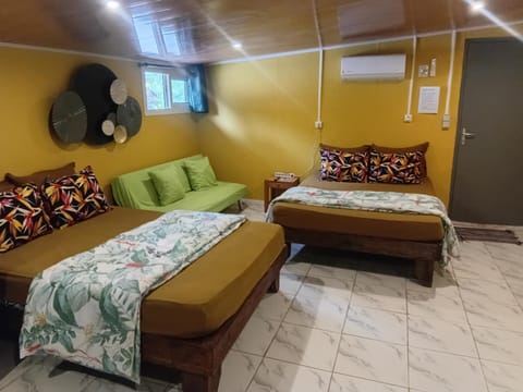Bed, Living room, Photo of the whole room