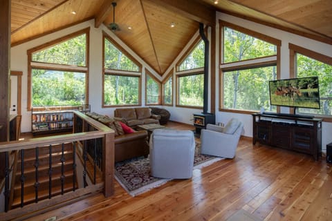 Alpine Recharge House in Wyoming