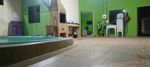 BBQ facilities, Swimming pool