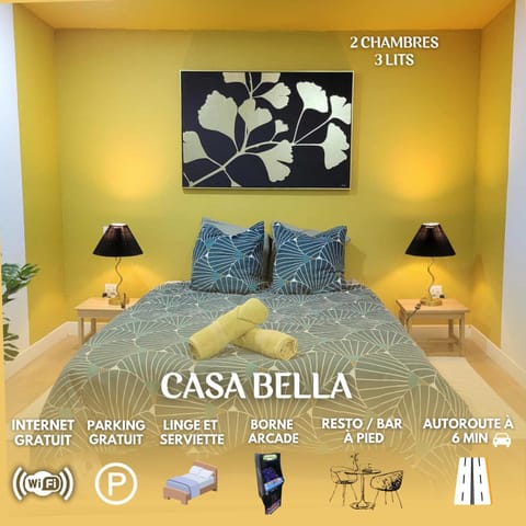 Bed, Property logo or sign, Photo of the whole room, Decorative detail, Bedroom, Text overlay, heating, internet, towels