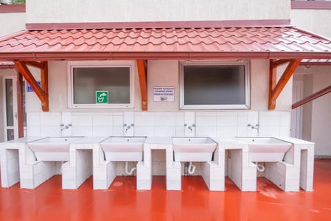 Camping RAĆA Campground/
RV Resort in Lika-Senj County