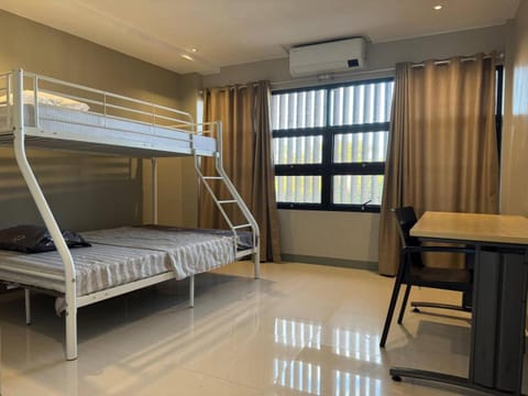 Photo of the whole room, Bedroom, bunk bed, air conditioner
