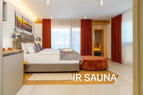 Photo of the whole room, Decorative detail, Bedroom, Bath, internet