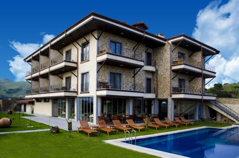 Property building, Swimming pool