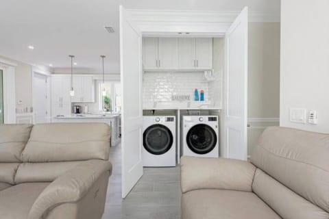 AMI Beach Oasis Apartment in Bradenton Beach