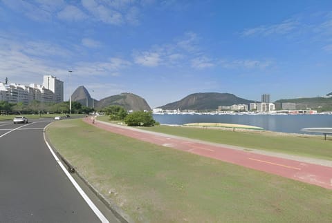 360 Flamengo Marques de Abrantes By SUHCasa Apartment in Santa Teresa