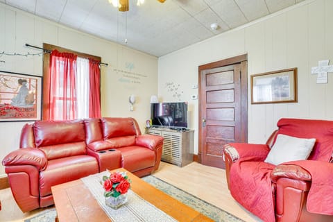 Steps to Root River Home with Large Yard! House in Wisconsin