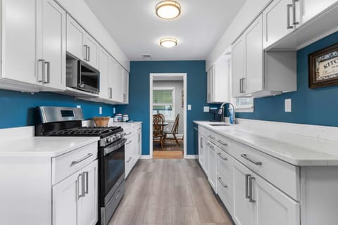 Cozy Retreat Amidst Serene Nature- A Perfect Getaway House in Dune Acres