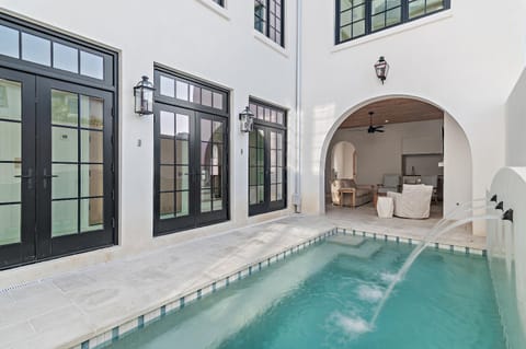 2501 E County Highway 30A House in Seaside