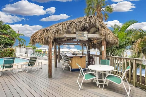 BBQ facilities, View (from property/room), Pool view, Sea view, Swimming pool, sunbed