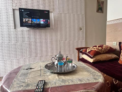 Communal lounge/ TV room, TV and multimedia, Living room, Seating area