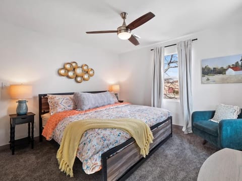 Gorgeous Remodel Game Room Sleeps 8 House in Akron