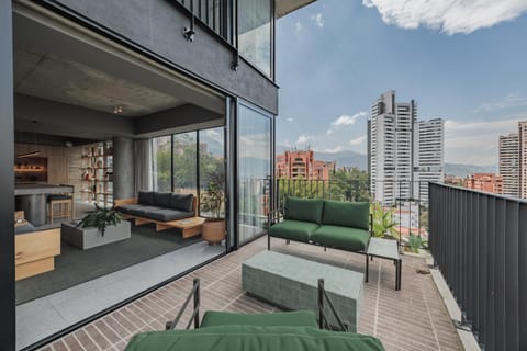 Balcony/Terrace, Balcony/Terrace
