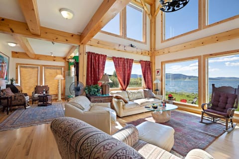 Henrys Lake Goose Bay House in Henrys Lake