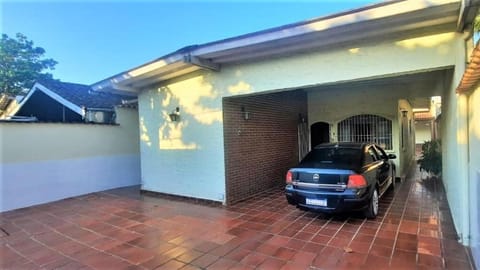 Property building, Parking