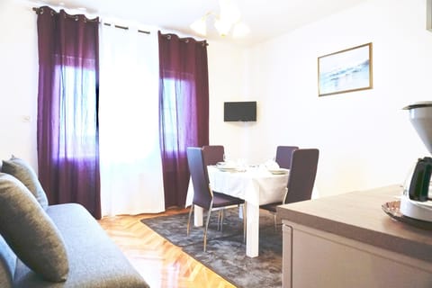 House Mariposa Trogir-Seget Apartment in Trogir
