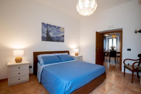 Wonderful in the historic center La Scoletta Apartment in Bracciano