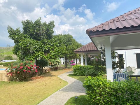 The1 Mangosteen Harmony Retreat - Khaolak - Eco Villa - Room Only -No Breakfast Villa in Khuekkhak