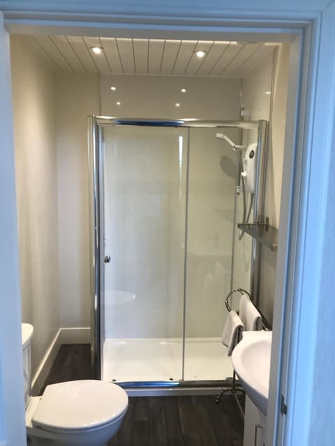 The Shorehouse Apartment in England