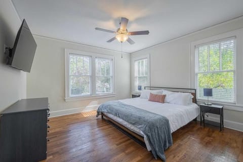 Five Points Mill House House in Athens