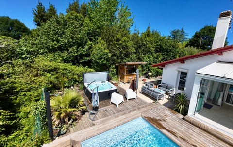 Balcony/Terrace, Garden view
