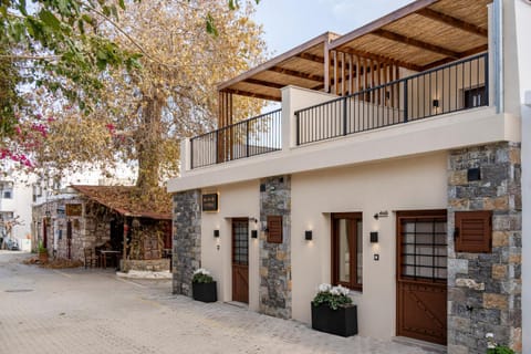 Casa Myrtēssa House in Myrtos