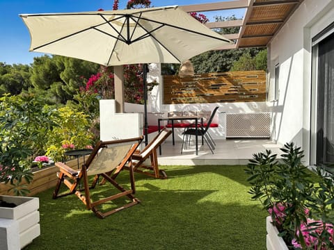 Balcony/Terrace, Seating area, sunbed