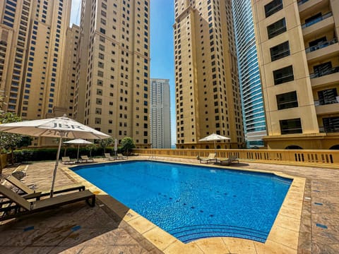 Pool view, Swimming pool