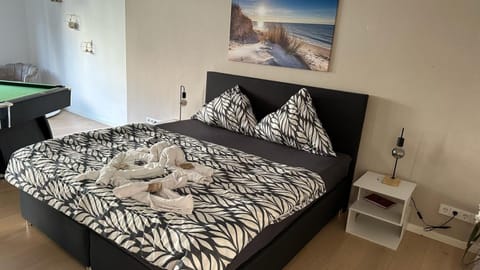 Burg Panoramablick City Retreat Moderne FeWo Apartment in Cochem-Zell