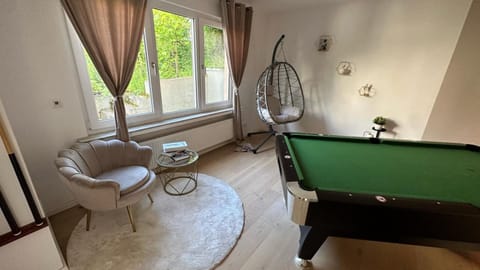 Burg Panoramablick City Retreat Moderne FeWo Apartment in Cochem-Zell