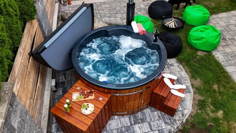 BBQ facilities, Hot Tub