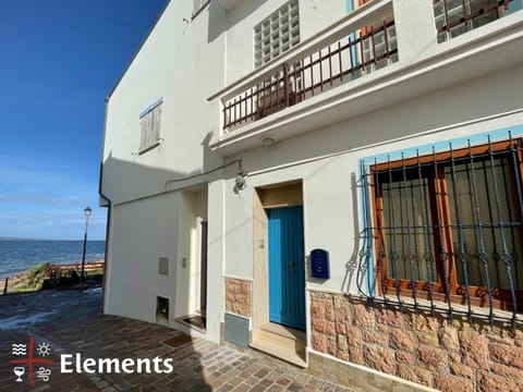 Elements Apartment in Calasetta