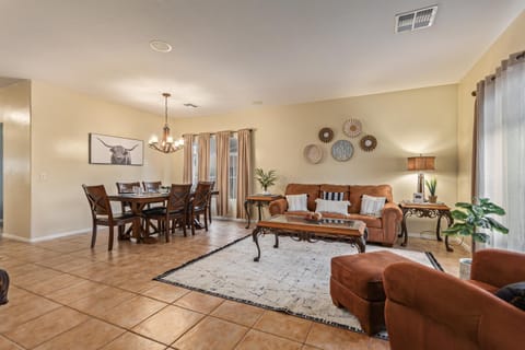 Blackfoot Two San Tan Valley House in Johnson Ranch