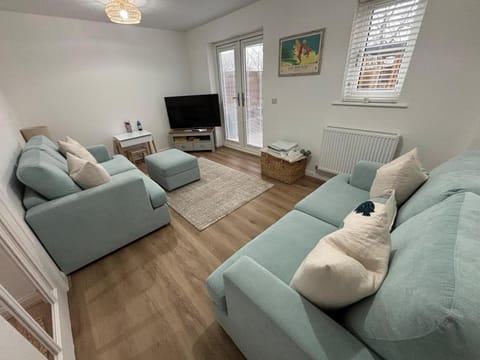 Sageston Tenby 2 bed new build bike and board store House in Saint Florence