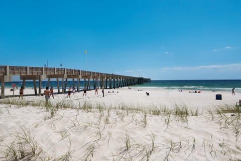 Watercrest Waves! Beachfront 2BR/2BA condo, Sleeps 8, Stunning Gulf Views! House in Lower Grand Lagoon