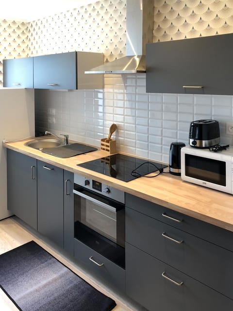 chez joseph , appartements renovés et au calme à saint-michel Apartment in Brittany