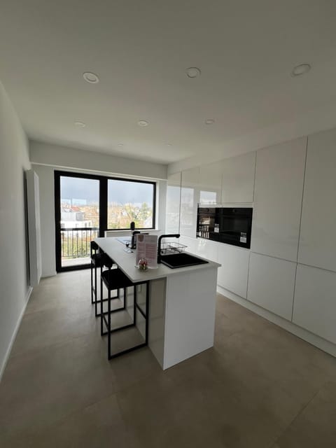 Luxury Duplex near Expo 12 & ING Arena & Atomium Apartment in Flanders
